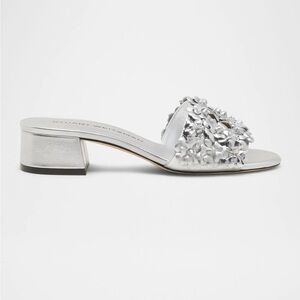 Stuart Weitzman Silver leather Meadow Slide Sandal women size 7.5 New
$475